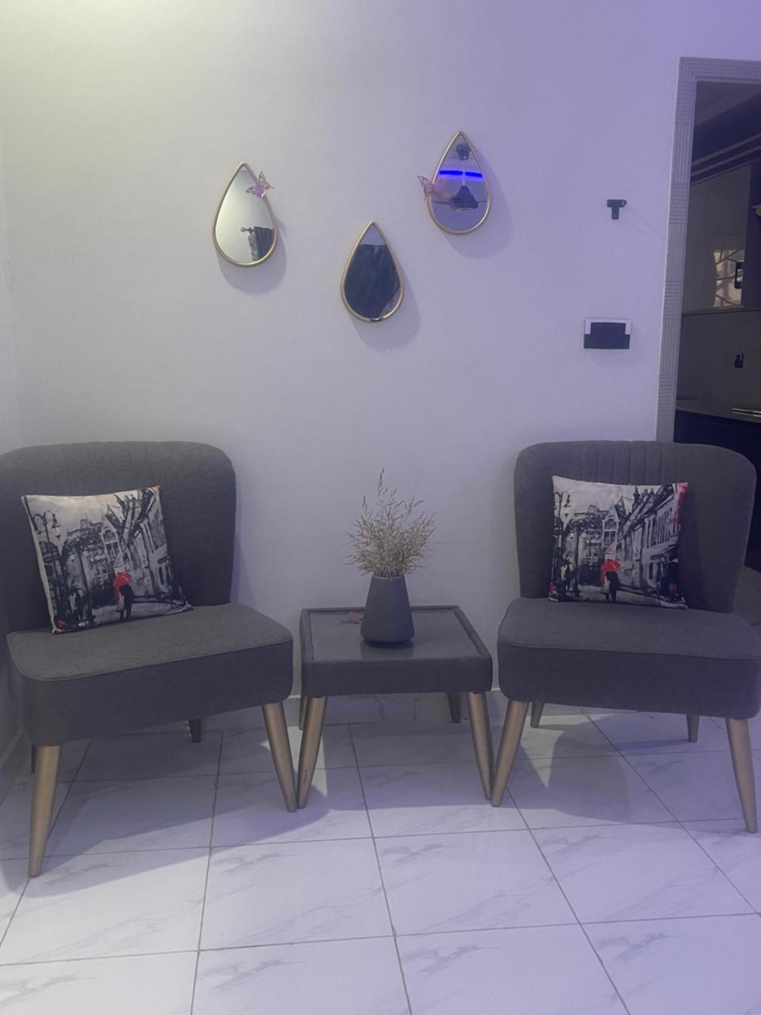 Velvet Vibes Villa Near Islamabad Airport Dhok Sandemar Luaran gambar